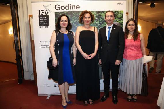 Hit-roman <em> Godine </em> nobelovke Annie Ernaux na pozornici zagrebačkoga HNK-a 4