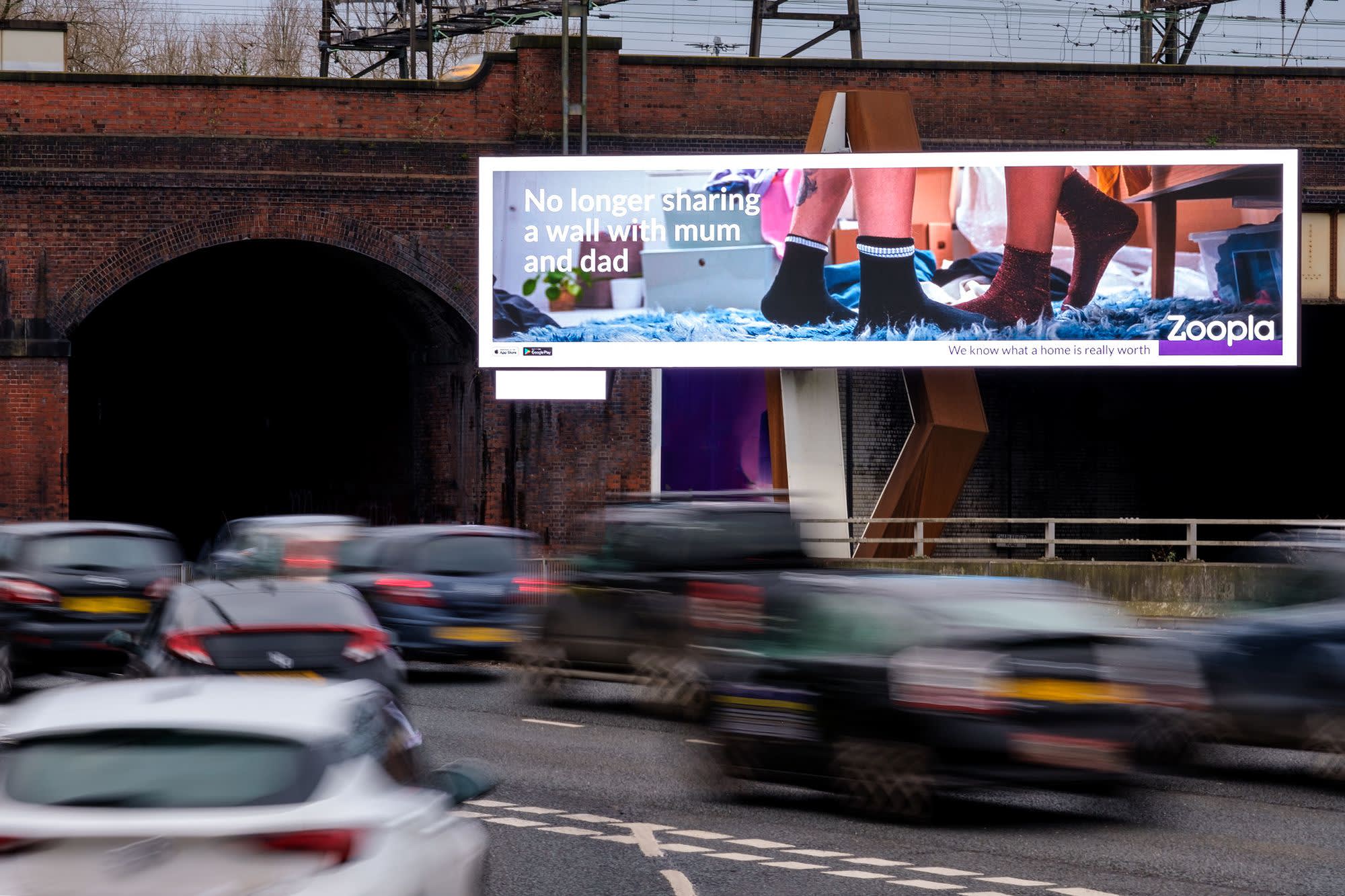 Zoopla advertising on the Manchester Storm digital screen