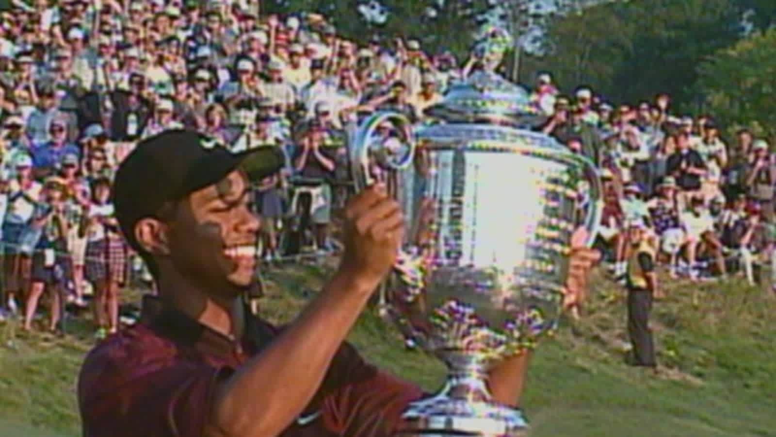 Tiger Woods wins 2000 PGA Championship