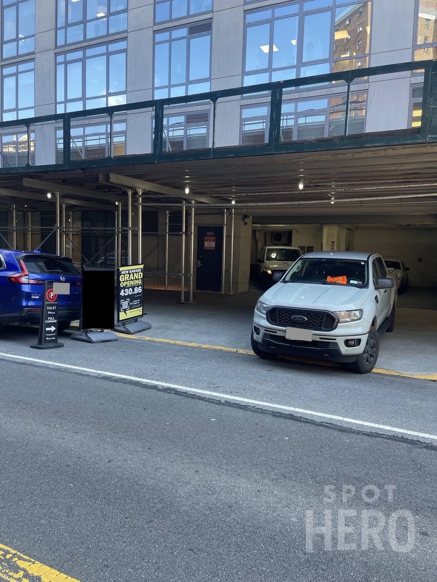 Photo of 1399 Park Ave. - Valet Garage